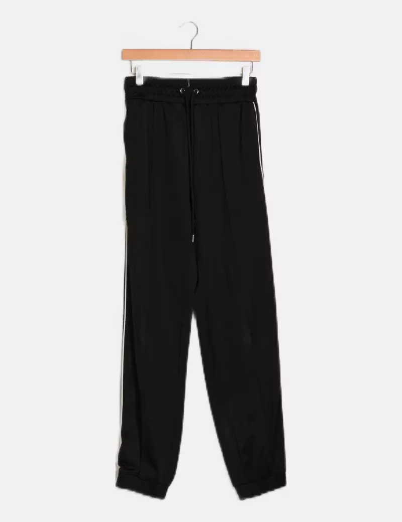 Bershka Pantalón deportivo negro casual