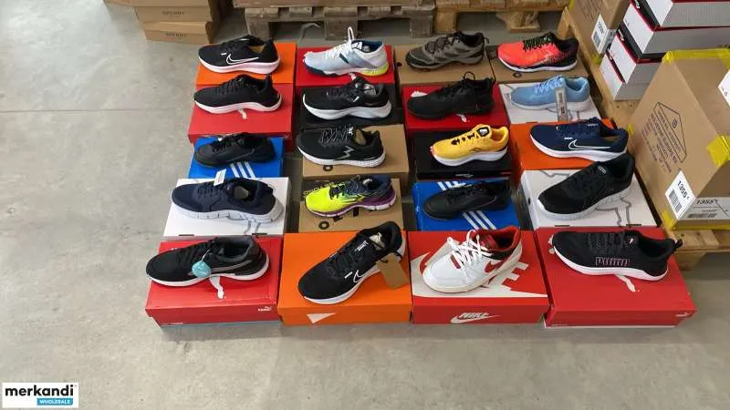 Combinación de calzado deportivo Nike, Adidas, Puma, Saucony, Kappa, 361 Degree