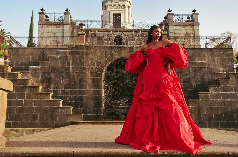 Vestido edición especial tafetán rojo volantes La Concepción 